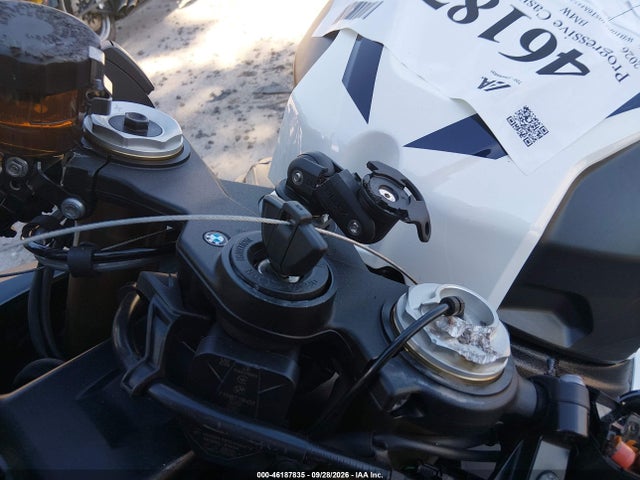2026 BMW S 1000 RR 11