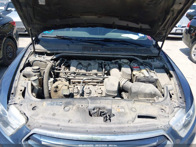 2019 FORD TAURUS LIMITED 10