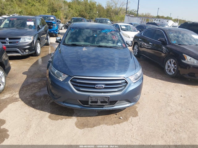 2019 FORD TAURUS LIMITED 12