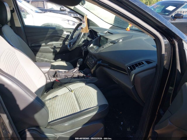 2018 FORD ESCAPE SE 5