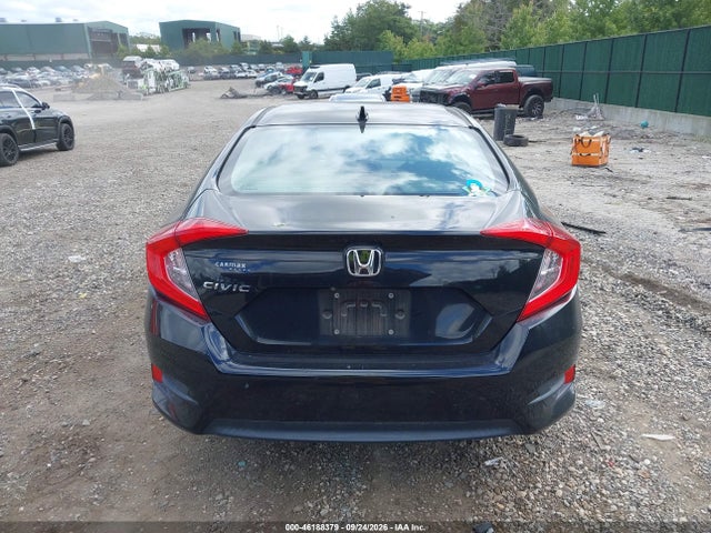 2018 HONDA CIVIC EX 16