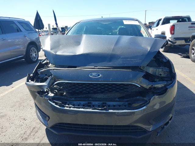 2017 FORD FOCUS SE 13