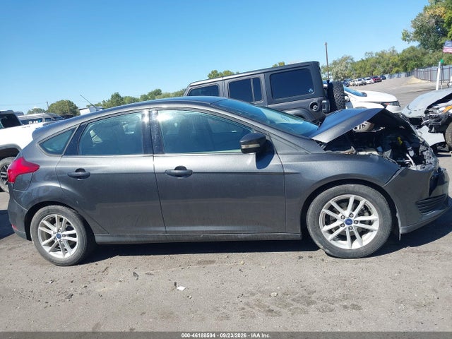 2017 FORD FOCUS SE 14