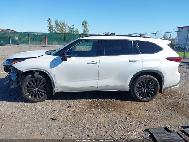 2023 TOYOTA HIGHLANDER XSE 15