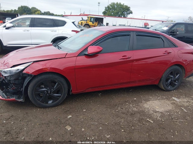 2021 HYUNDAI ELANTRA SEL 14