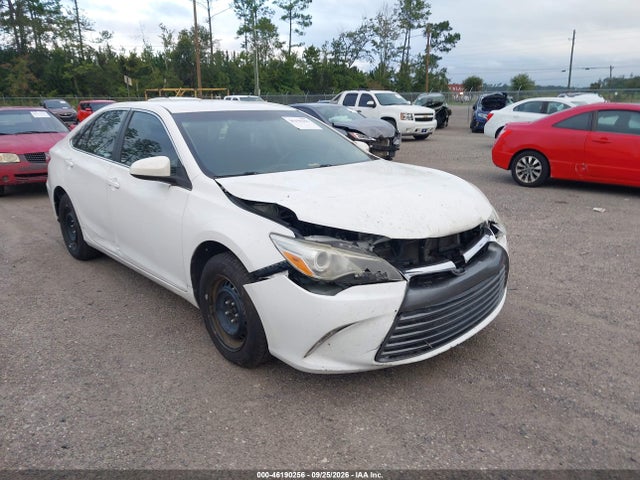 2017 TOYOTA CAMRY LE