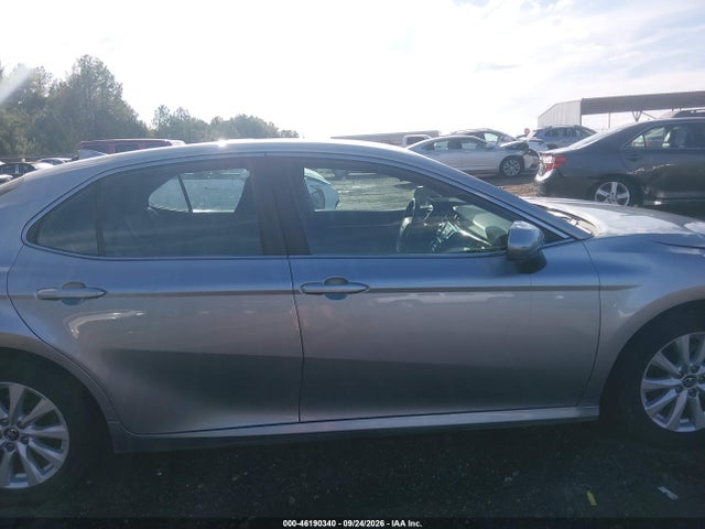2020 TOYOTA CAMRY LE 13
