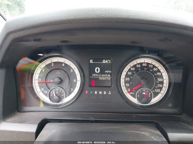 2017 RAM 1500 TRADESMAN 4X4 8' BOX 7