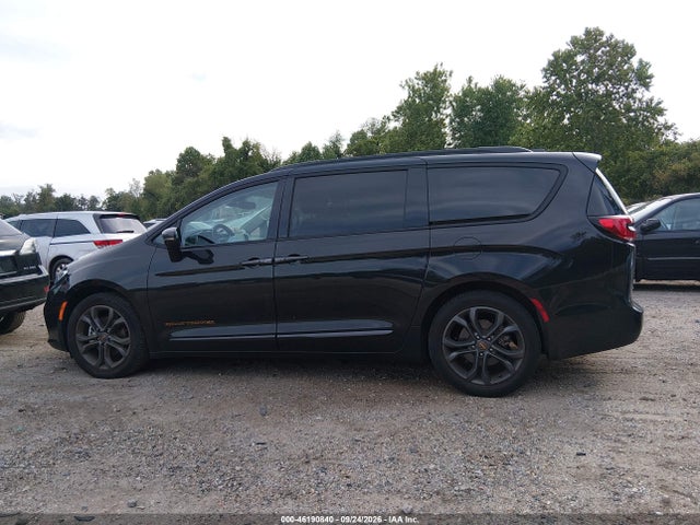 2024 CHRYSLER PACIFICA TOURING L 14