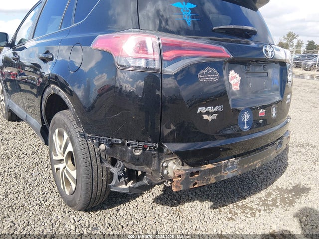 2018 TOYOTA RAV4 LE 20