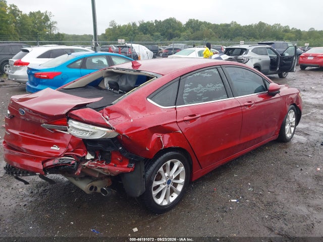 2019 FORD FUSION SE 4