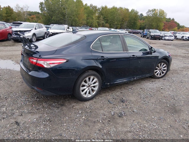 2019 TOYOTA CAMRY LE 4