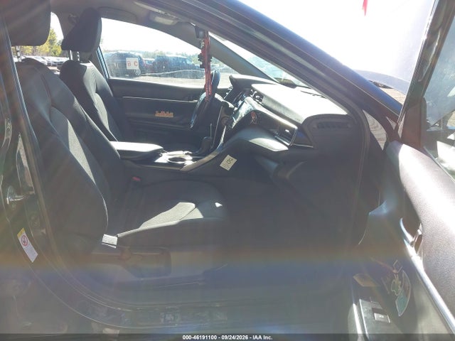 2019 TOYOTA CAMRY LE 5