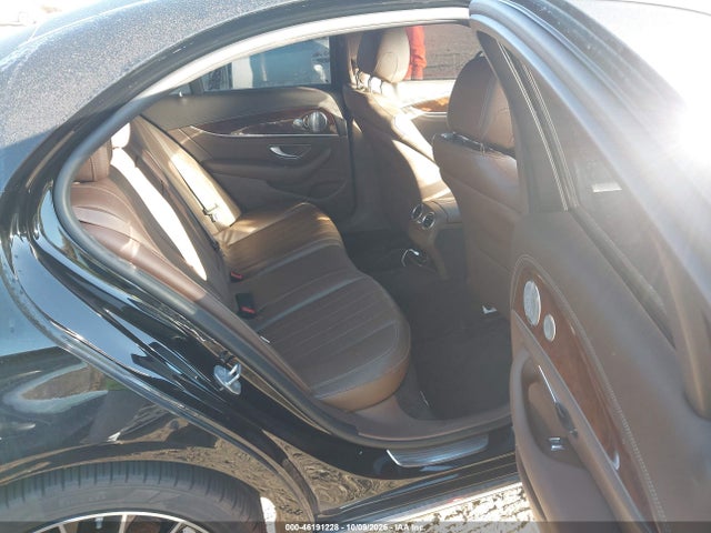 2017 MERCEDES-BENZ E 300 4MATIC 8
