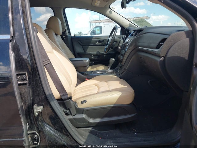 2017 CHEVROLET TRAVERSE 1LT 5
