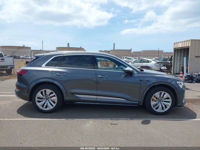 2022 AUDI E-TRON S PREMIUM PLUS QUATTRO 14