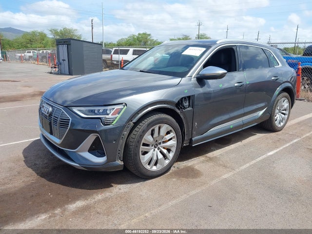 2022 AUDI E-TRON S PREMIUM PLUS QUATTRO 2