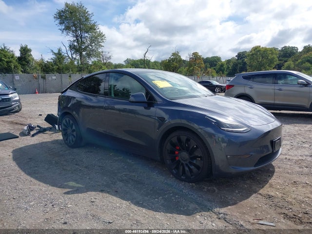 2022 TESLA MODEL Y PERFORMANCE