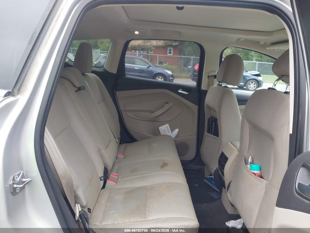 2017 FORD ESCAPE SE 8