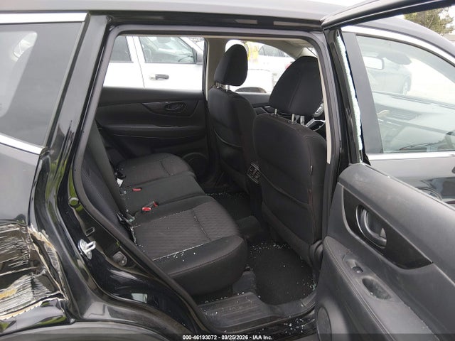 2019 NISSAN ROGUE S 8