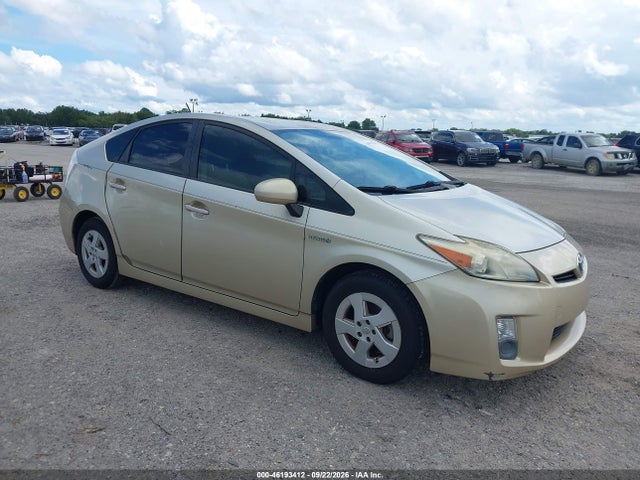 2011 TOYOTA PRIUS TWO