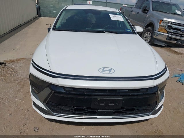 2025 HYUNDAI SONATA SE 11