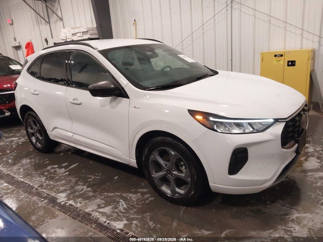 2023 FORD ESCAPE ST-LINE 14