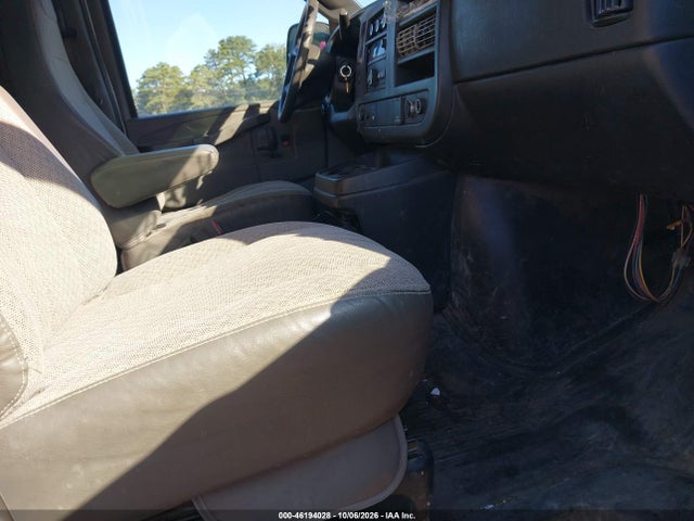 2017 GMC SAVANA 2500 WORK VAN 5