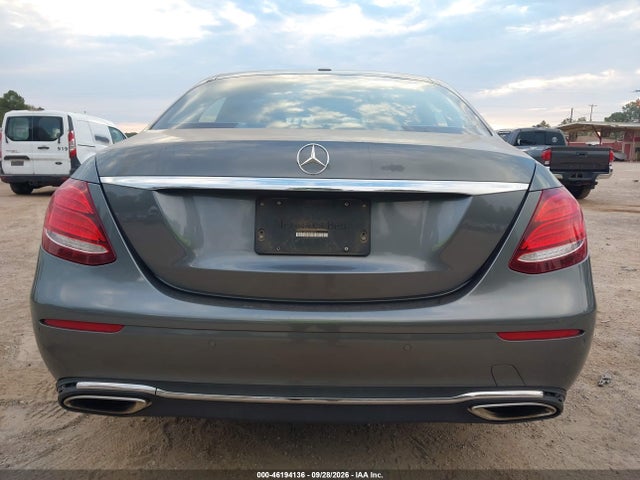 2017 MERCEDES-BENZ E 300 16