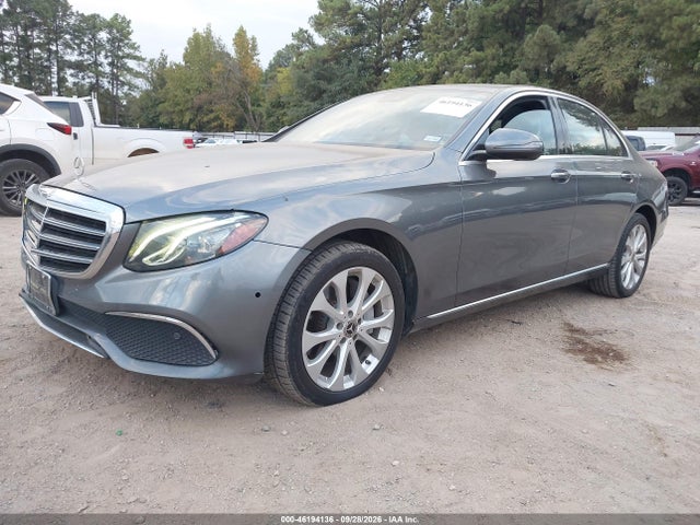 2017 MERCEDES-BENZ E 300 2
