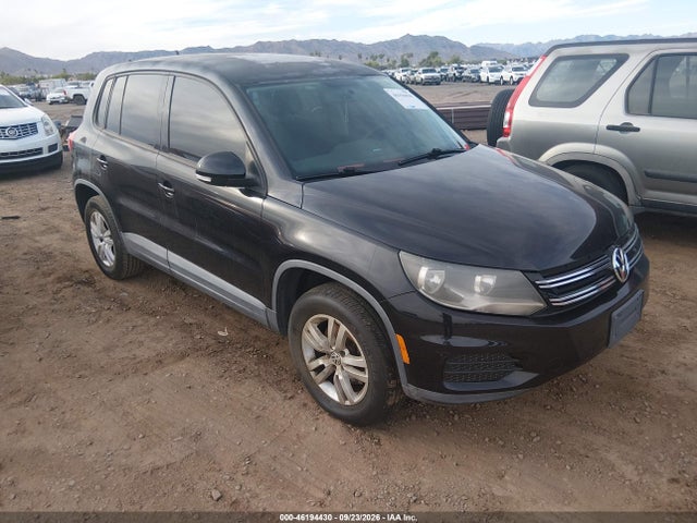 2014 VOLKSWAGEN TIGUAN S
