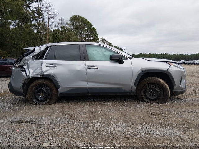 2024 TOYOTA RAV4 LE 14