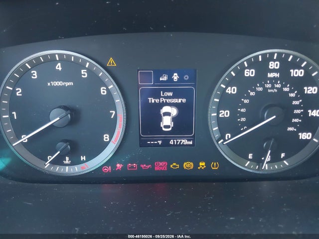 2017 HYUNDAI SONATA SE 7