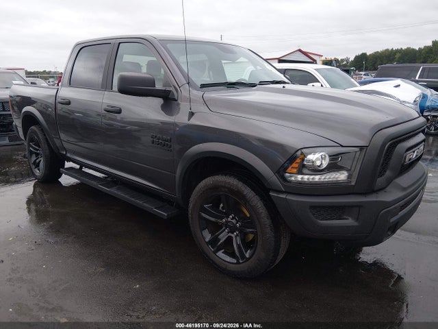 2024 RAM 1500 CLASSIC WARLOCK 4X2 5'7 BOX