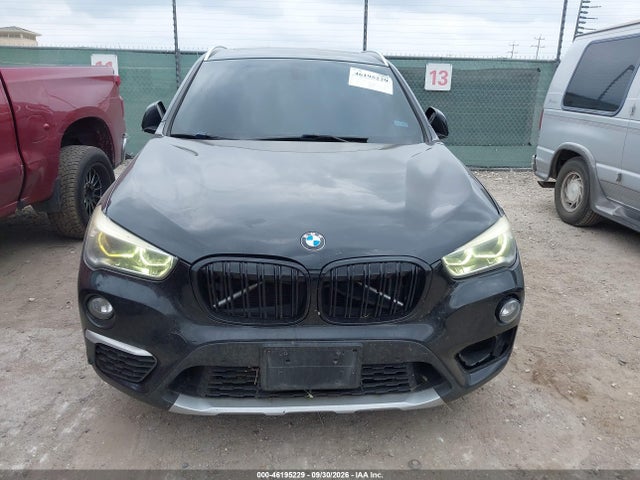 2017 BMW X1 12
