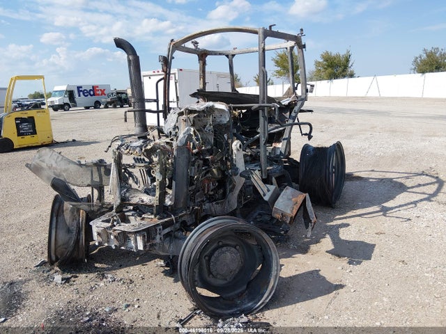 2019 CASE-INTERNATIONAL 120C TRACTOR 2