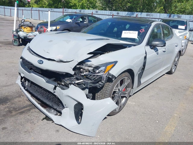 2020 KIA STINGER GT2 2