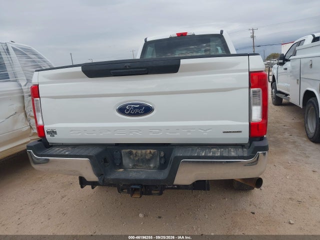 2019 FORD F-250 XL 17