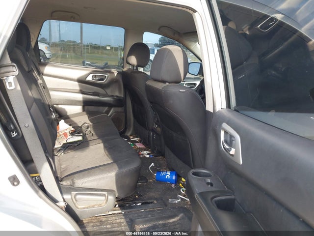 2018 NISSAN PATHFINDER S 8