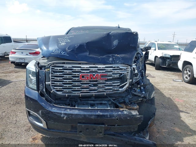 2018 GMC YUKON DENALI 12