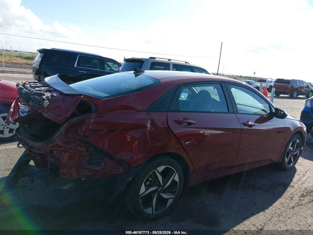 2023 HYUNDAI ELANTRA SEL 13