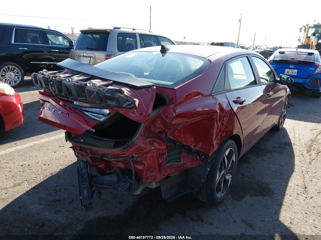 2023 HYUNDAI ELANTRA SEL 4
