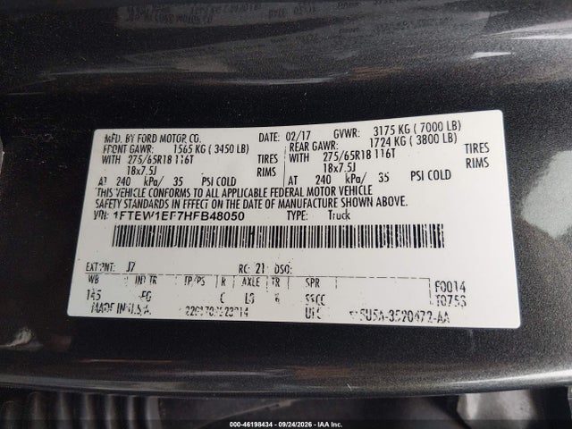 2017 FORD F-150 LARIAT 9