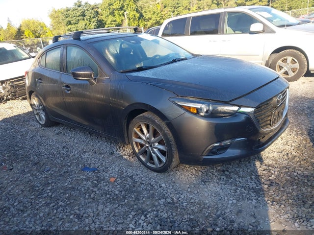 2017 MAZDA MAZDA3 GRAND TOURING