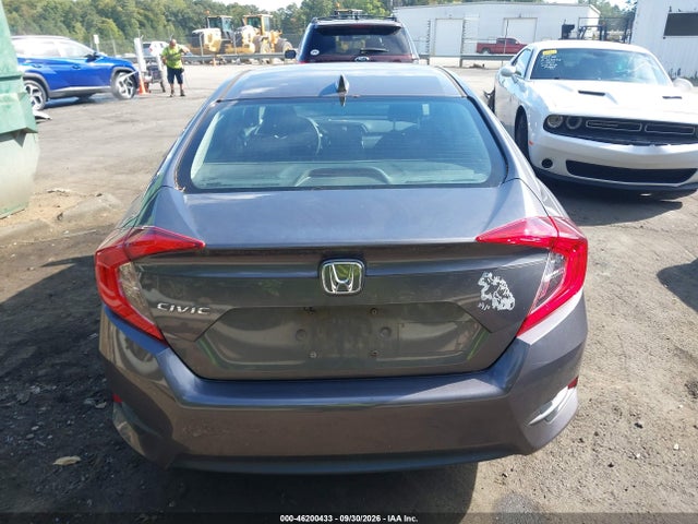 2018 HONDA CIVIC EX 16