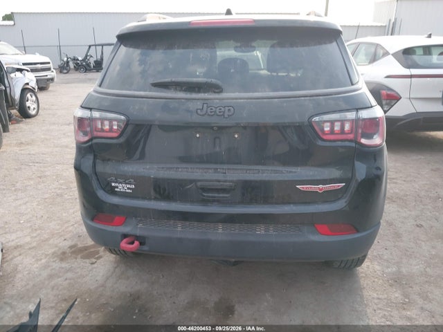 2018 JEEP COMPASS TRAILHAWK 4X4 17