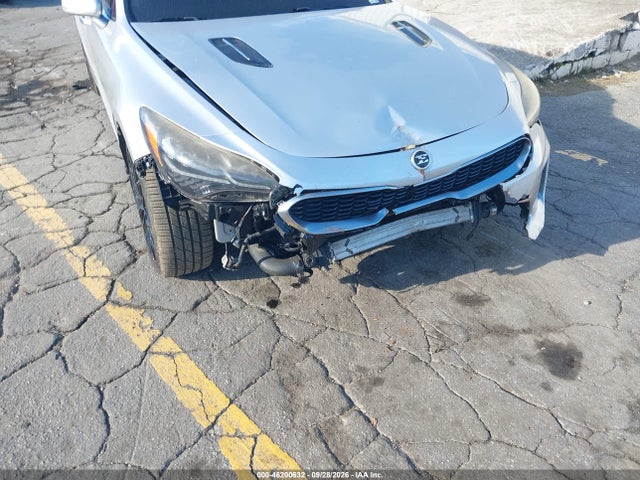 2018 KIA STINGER PREMIUM 6