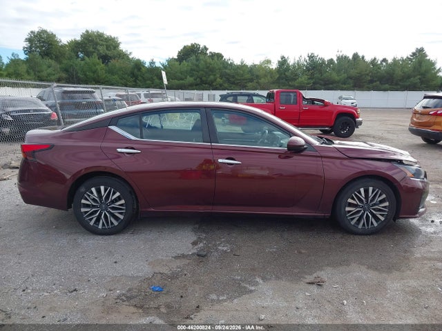 2023 NISSAN ALTIMA SV 14