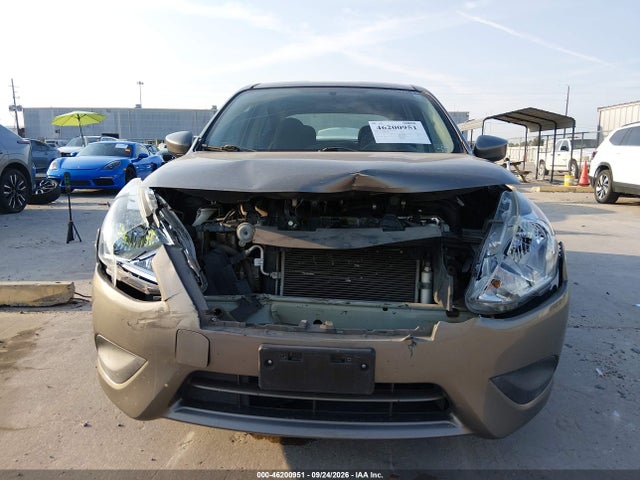2017 NISSAN VERSA 1.6 S+ 12