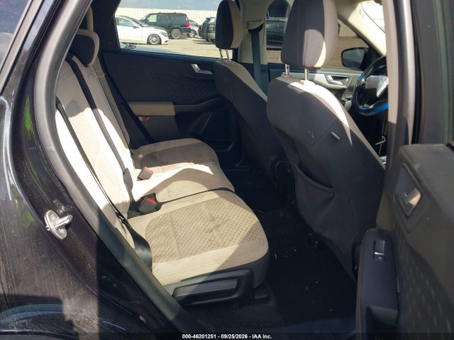 2020 FORD ESCAPE SE 8